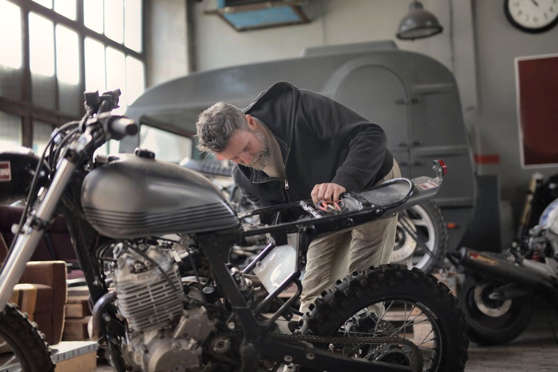 Learn About Motorcycle Parts Through Service Manuals